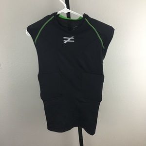 Unequal 4 pad protective football shirt